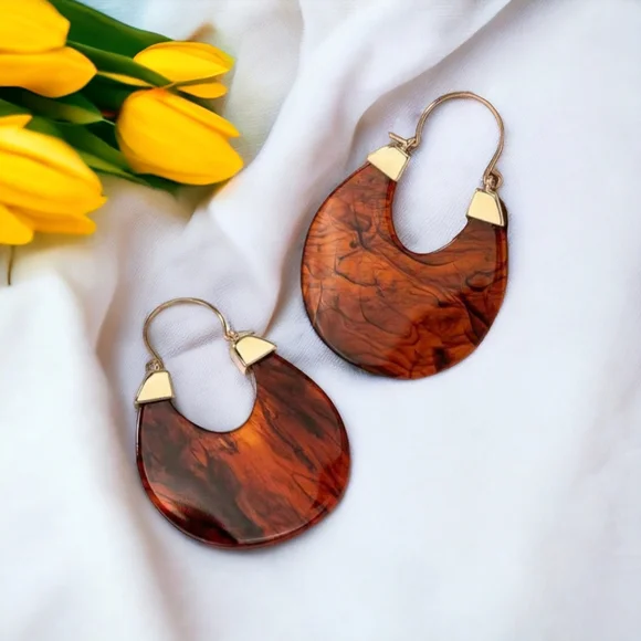 Stunning hoop earrings - Picture 3 of 14